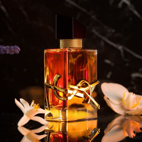 EDP Elle Intense, Yves Saint Laurent ~ Fragrance .